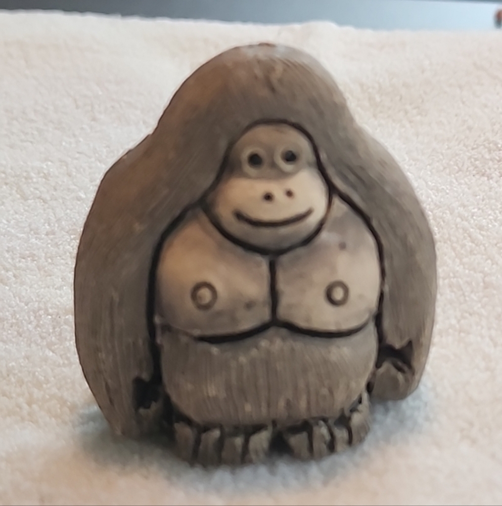 Artesania Rinconada Baby Gorilla Figurine Uruguay Small Retired Vintage #14